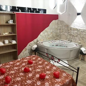  Gasthuis La Pietra Italië