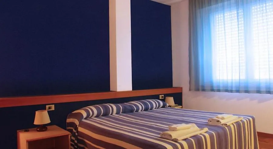Hotel Mistral Oristano 3*,  Italië